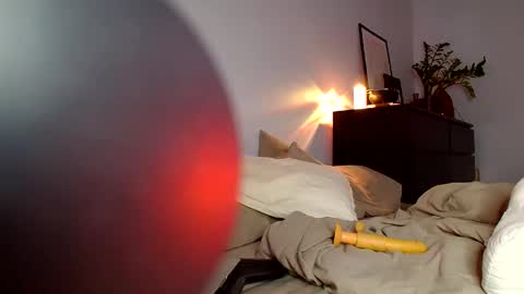 Muse online show from 02-20-26, 06:19