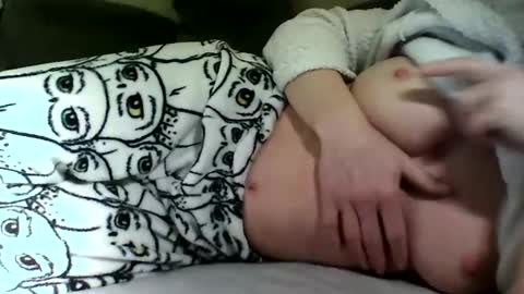 Snapshot of fitbut chatting on 01-11-25, 06:54 Fitbut online show from 01-11-25, 06:54