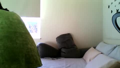 Snapshot of fitbut chatting on 09-14-25, 06:45 Fitbut online show from 09-14-25, 06:45