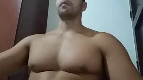 Snapshot of fitchestabs_69 chatting on 11-17-25, 03:40 fitchestabs_69 online show from 11-17-25, 03:40