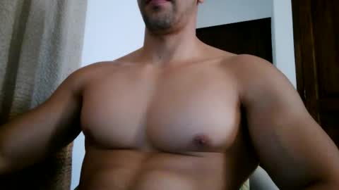 fitchestabs_69 online show from 08-08-26, 04:20