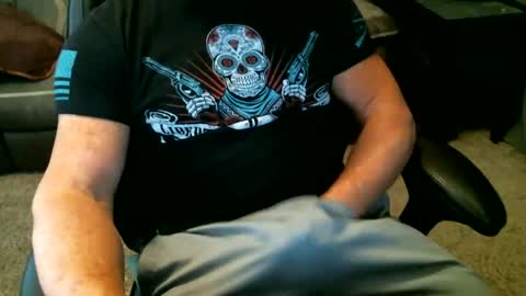 fitguy40 online show from 01-08-25, 09:44