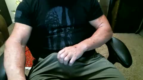 fitguy40 online show from 12-13-25, 11:32