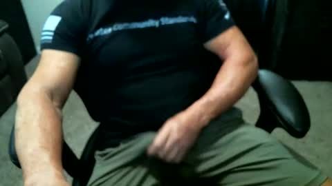 fitguy40 online show from 04-20-26, 08:43