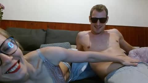 Snapshot of fitsexyes chatting on 11-11-25, 08:25 fitsexyes online show from 11-11-25, 08:25