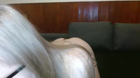Snapshot of fitsexyes chatting on 11-22-25, 02:21 fitsexyes online show from 11-22-25, 02:21