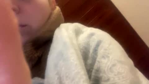 Snapshot of fitsexyes chatting on 05-18-26, 01:35 fitsexyes online show from 05-18-26, 01:35