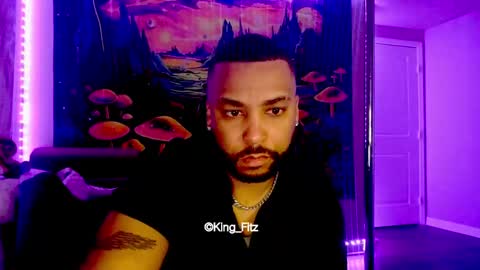 King E  online show from 04-28-26, 03:22