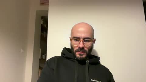 Snapshot of fla85 chatting on 01-14-25, 07:00 Fla is short for Flavio online show from 01-14-25, 07:00