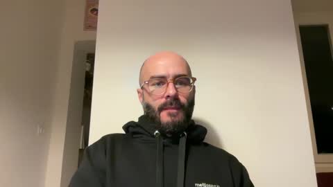 Snapshot of fla85 chatting on 01-17-25, 07:38 Fla is short for Flavio online show from 01-17-25, 07:38