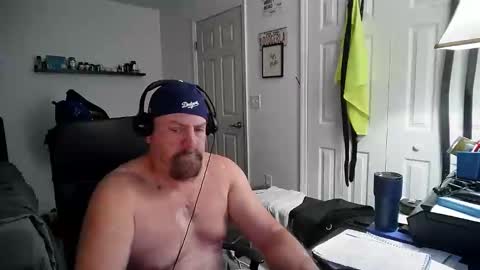 Snapshot of flaguy3233 chatting on 12-15-24, 05:56 Florida guy online show from 12-15-24, 05:56