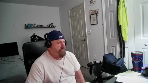 Snapshot of flaguy3233 chatting on 01-07-25, 07:10 Florida guy online show from 01-07-25, 07:10