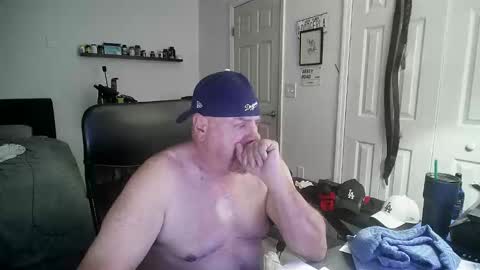 Florida guy online show from 11-11-25, 07:25