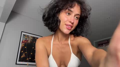 Eva online show from 11-09-25, 05:06