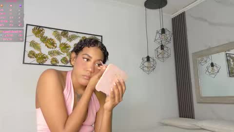 Flavia online show from 12-15-25, 07:07