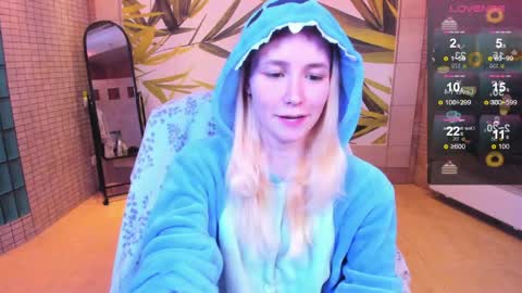 FlexiMona online show from 03-21-26, 08:41