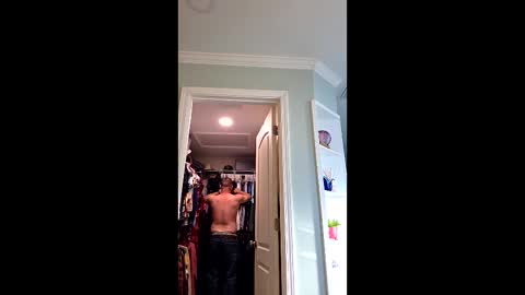 FL guy online show from 02-24-26, 01:09