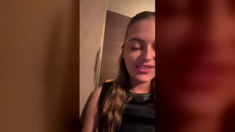 Snapshot of flirtfever23 chatting on 04-24-26, 09:50 flirtfever23 online show from 04-24-26, 09:50