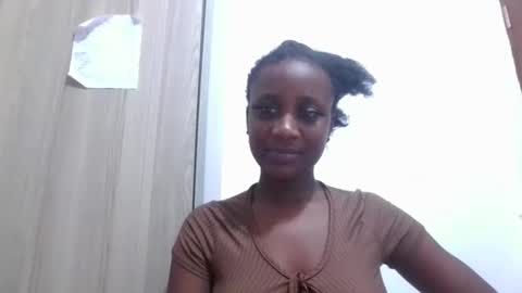 flirty_arrya online show from 04-12-26, 08:58