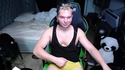 Flirty sugar online show from 11-19-25, 10:10