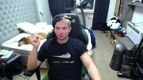 Flirty sugar online show from 11-20-25, 09:25