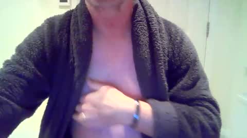 flirtyguy62 online show from 01-08-26, 03:58