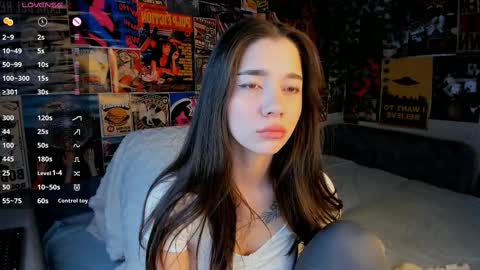 Emely  online show from 03-08-25, 09:08