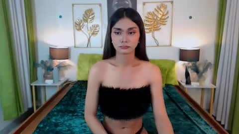 Snapshot of flirtymarga chatting on 10-26-25, 12:55 Marga online show from 10-26-25, 12:55