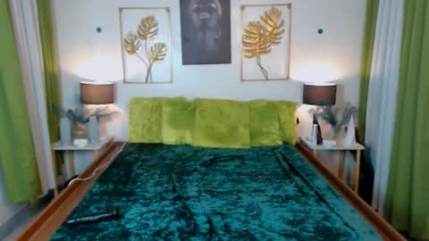 Snapshot of flirtymarga chatting on 11-06-25, 04:35 Marga online show from 11-06-25, 04:35