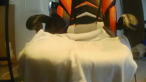 floater_24 online show from 06-28-26, 05:02