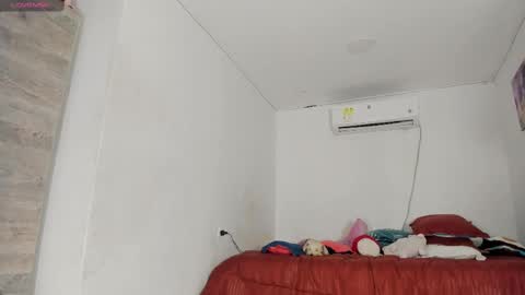    online show from 10-02-25, 06:31