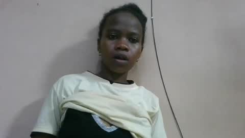 flora48230522373 online show from 06-12-26, 12:37