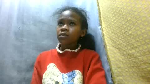 flora48230522373 online show from 06-18-26, 04:02