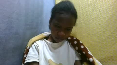 flora48230522373 online show from 06-22-26, 04:42