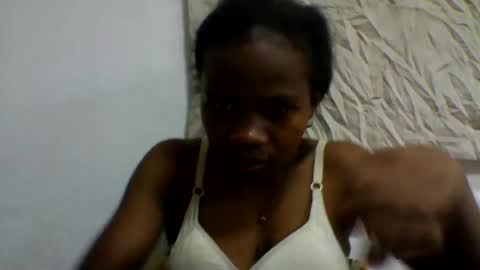 flora48230522373 online show from 07-18-26, 11:36