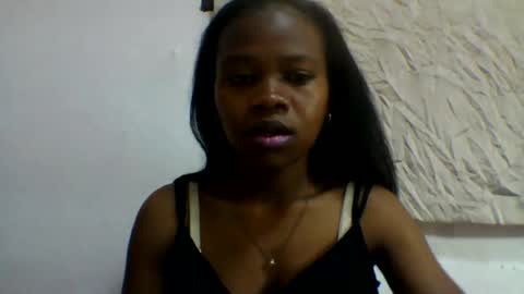 flora48230522373 online show from 07-21-26, 12:07