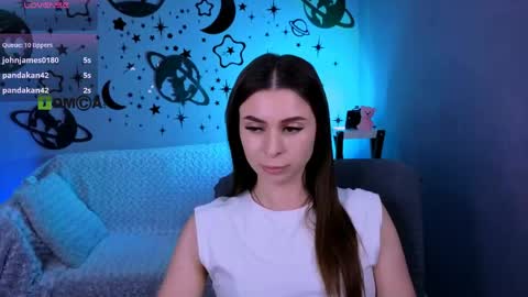 Snapshot of flora_ri chatting on 06-03-26, 02:33 just ask me online show from 06-03-26, 02:33