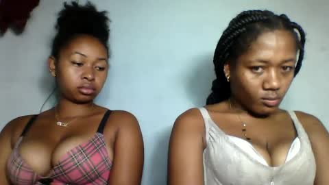 florencia011 online show from 02-23-25, 12:41