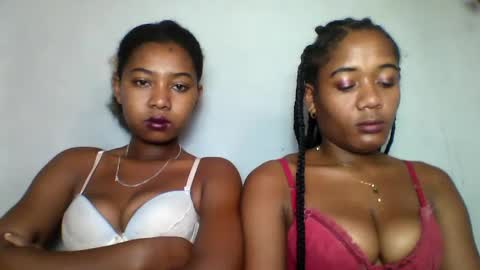 florencia011 online show from 03-04-25, 05:11