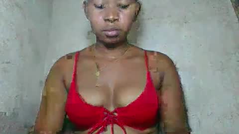 florencia011 online show from 04-22-26, 11:12