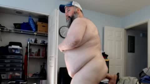 Snapshot of floridabearx chatting on 05-27-26, 11:35 FloridaBear online show from 05-27-26, 11:35