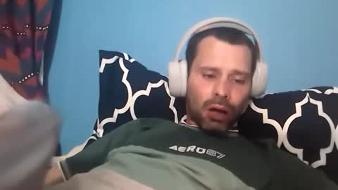 Snapshot of floridaman320 chatting on 12-18-25, 10:21 floridaman320 online show from 12-18-25, 10:21