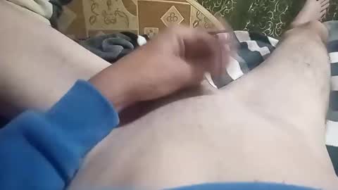 Snapshot of florintrelia44 chatting on 11-05-25, 08:53 florintrelia44 online show from 11-05-25, 08:53