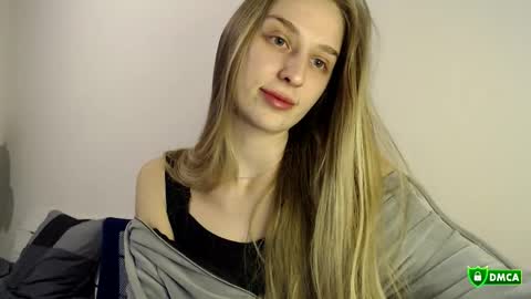 Florisa online show from 10-20-25, 09:04