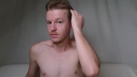 Snapshot of flower_haze chatting on 11-16-25, 03:34 Alexander online show from 11-16-25, 03:34