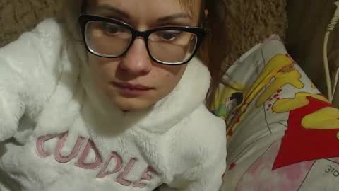 Snapshot of flowercandydoll chatting on 12-27-24, 04:10 say meow and send tip  online show from 12-27-24, 04:10