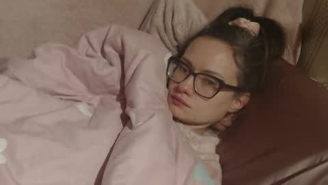 say meow and send tip  online show from 02-12-26, 12:38