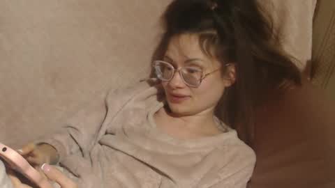 say meow and send tip  online show from 03-11-26, 07:31