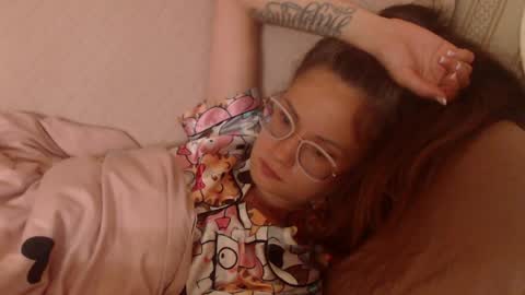 Snapshot of flowercandydoll chatting on 05-13-26, 09:44 say meow and send tip online show from 05-13-26, 09:44