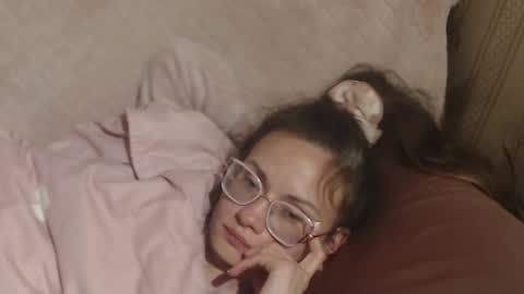 say meow and send tip  online show from 04-16-26, 11:29